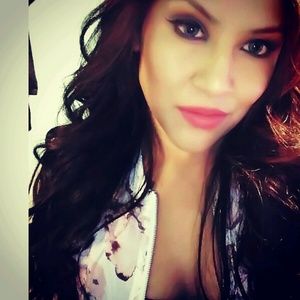 Meet your Posher, Marta